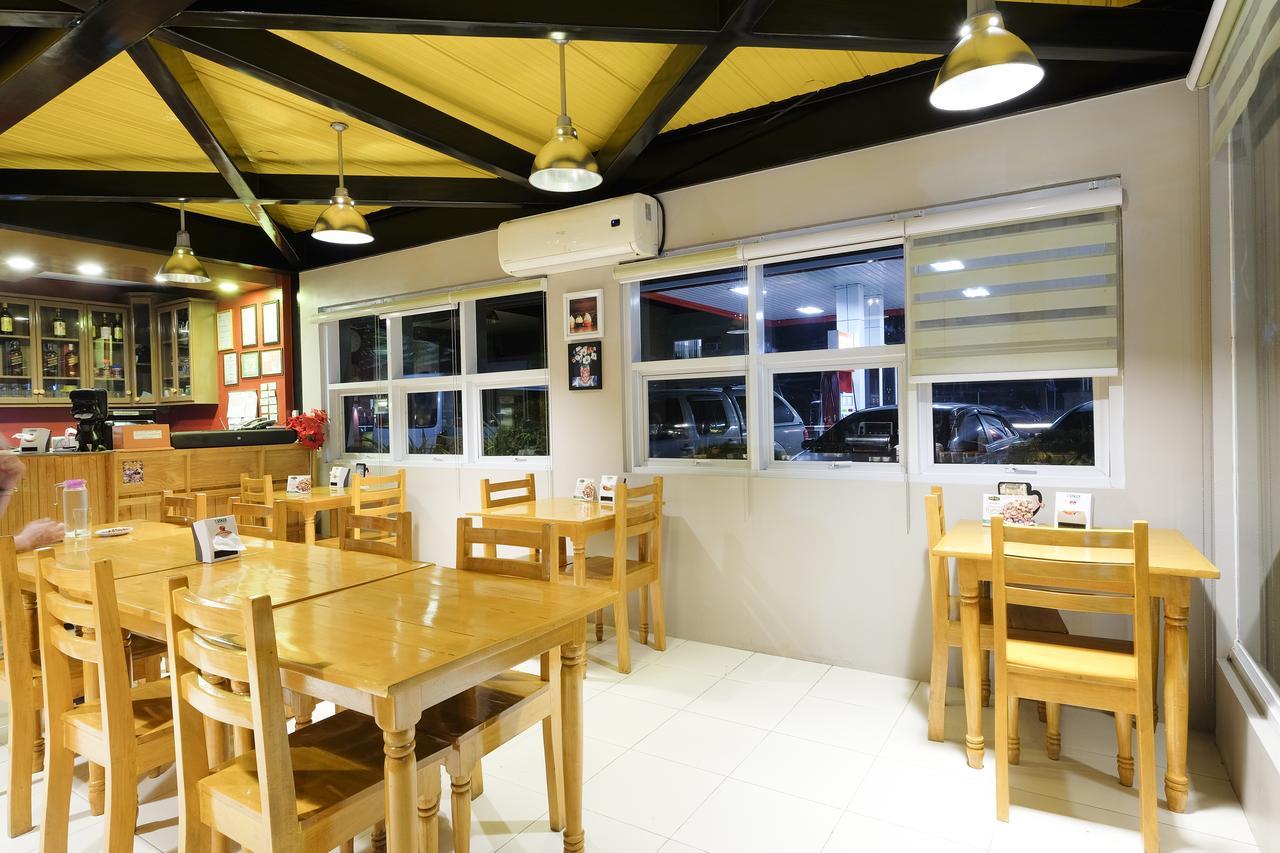 Japi Hotel - Annex Cauayan City  Exterior photo