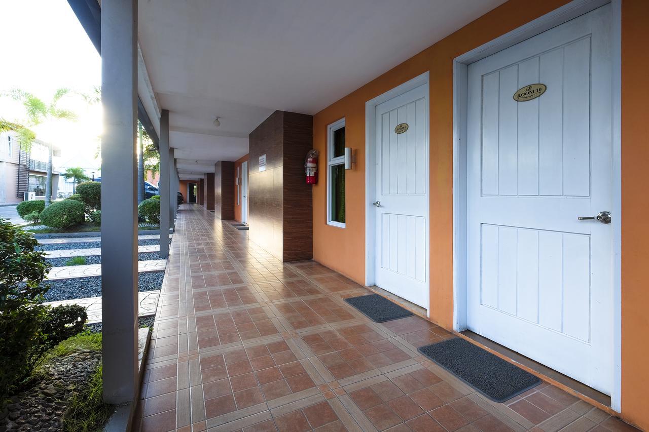 Japi Hotel - Annex Cauayan City  Exterior photo
